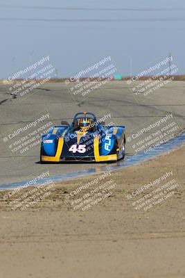 media/Nov-19-2022-CalClub SCCA (Sat) [[baae7b5f0c]]/Group 1/Race (Outside Grapevine)/